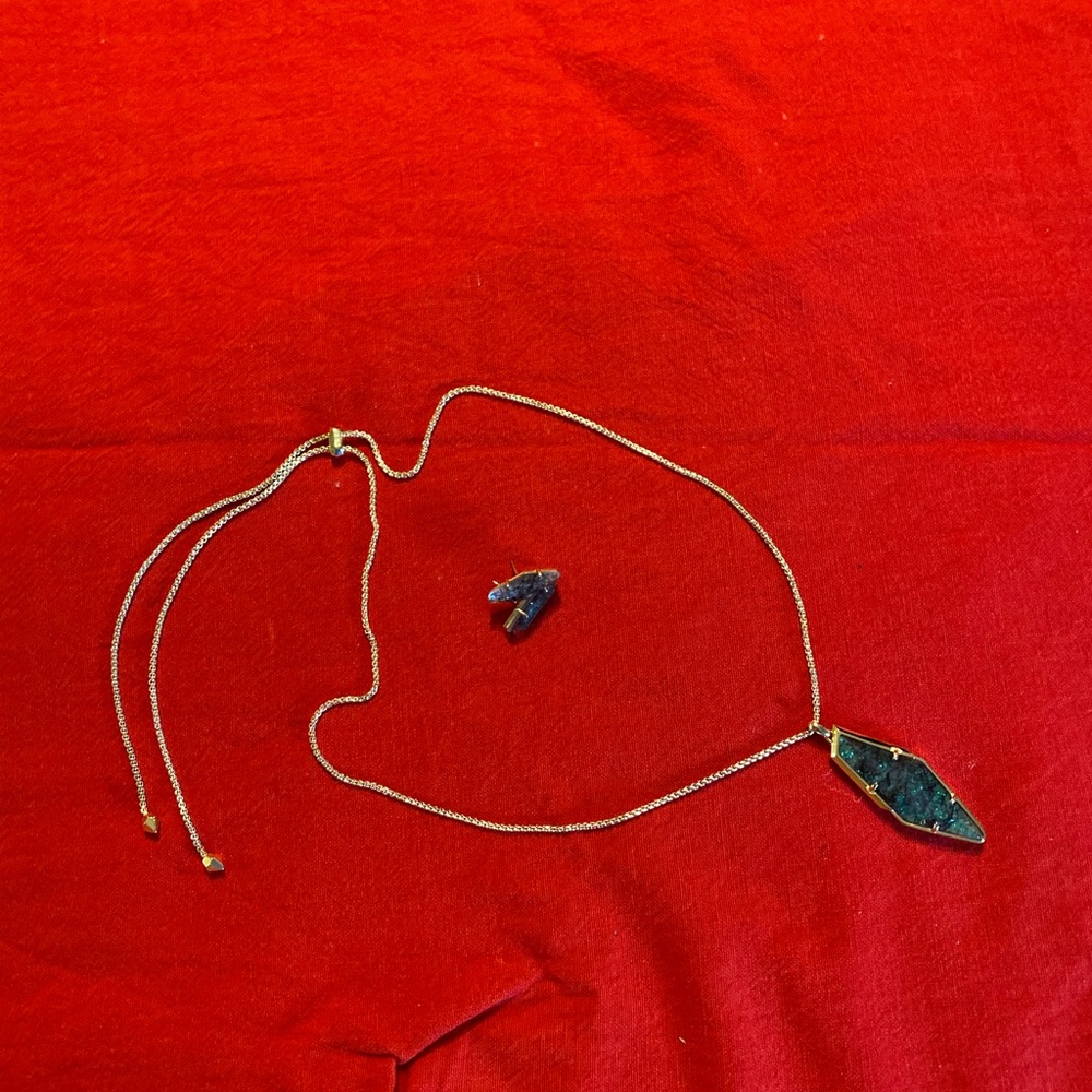 Kendra Scott set necklace/Earrings
